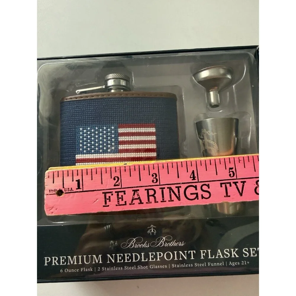 Brooks Brothers NeedlePoint American Flag 6 oz Hip Flask Set Shot Glasses Funnel